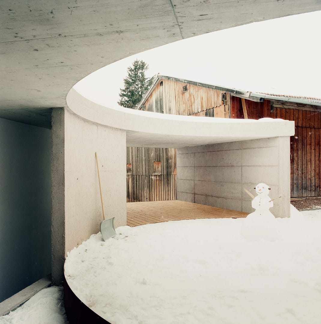 121-SIMONE BOSSI © 2023