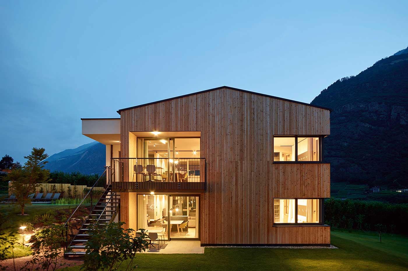 Cirna-–-Gentle-Luxury-Logdes-4