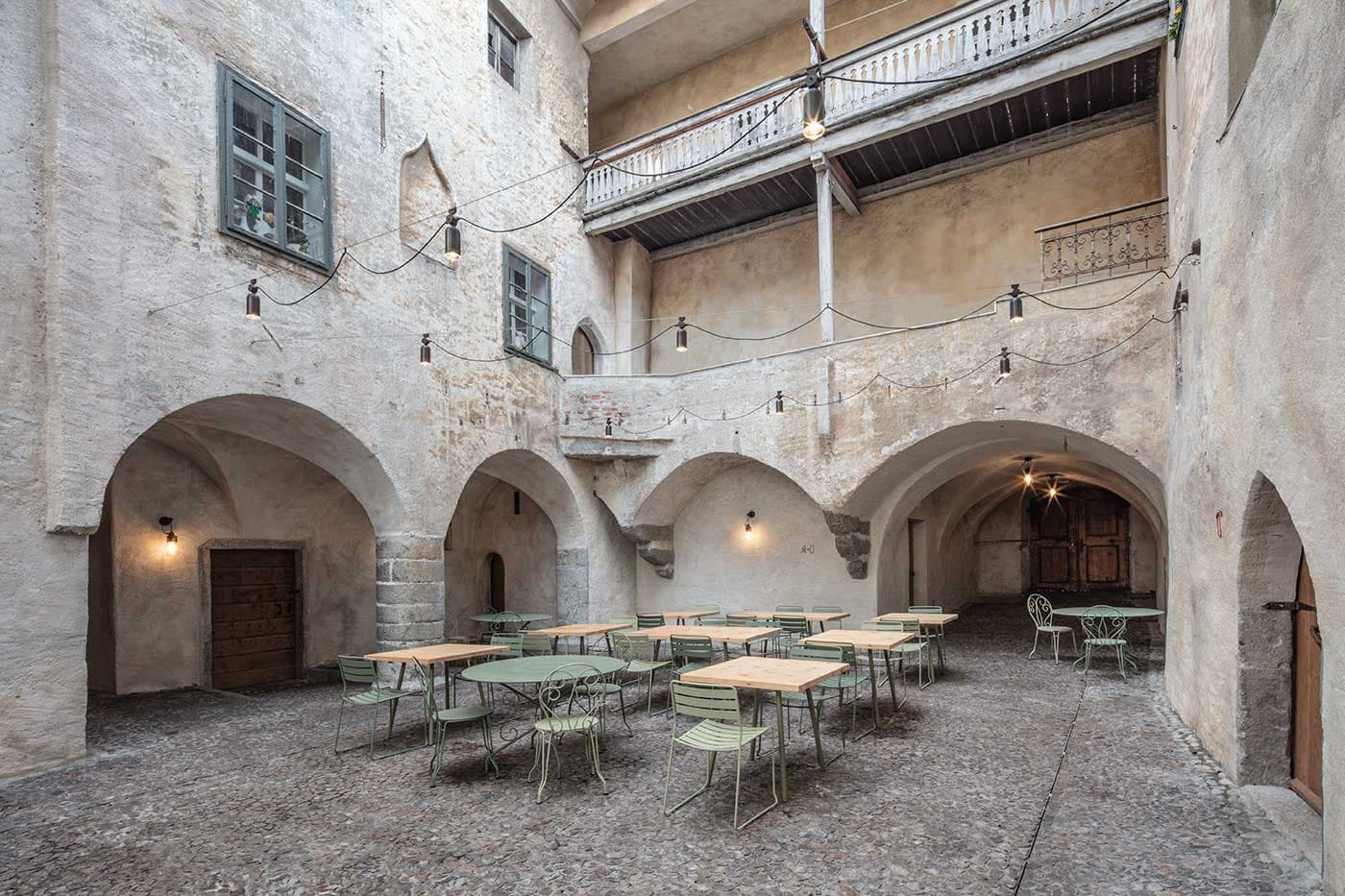 Decantei-–-Das-Wirtshaus-1