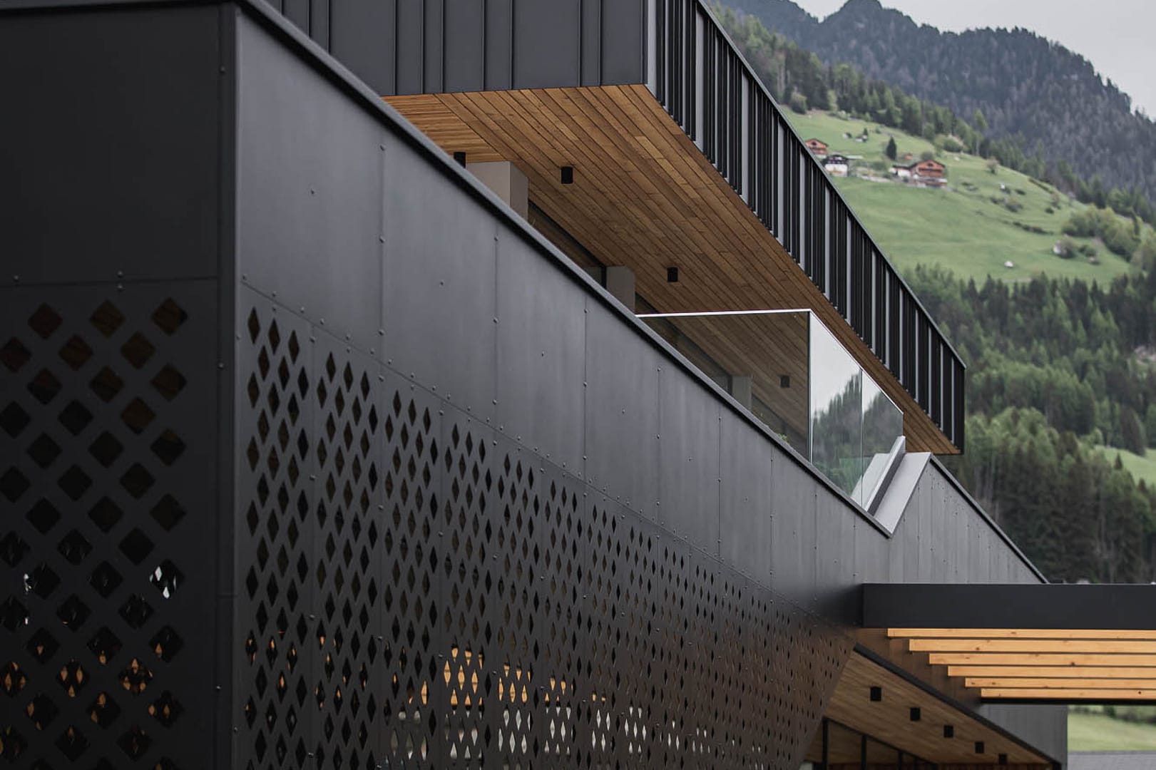 203_adler_©KOTTERSTEGER_240516_KOT_6655 1