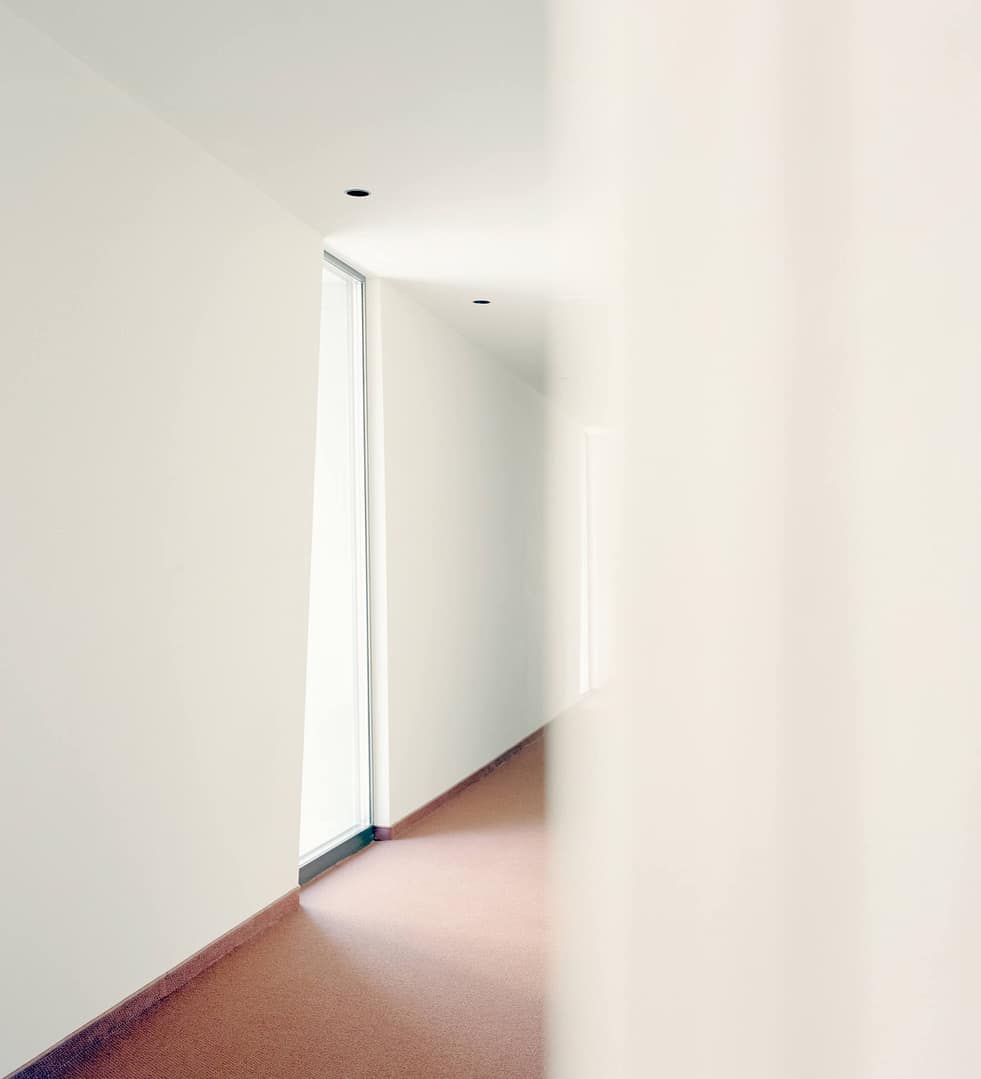 1011-Simone Bossi © 2022